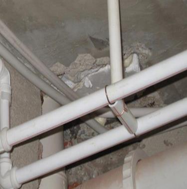 乌兰察布市漏水维修 卫生间漏水的原因是什么？卫生间下水管漏水怎么办？